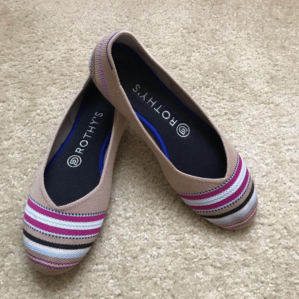 Rothy’s Camel Ribbon Stripe Flats Size 7 🦄